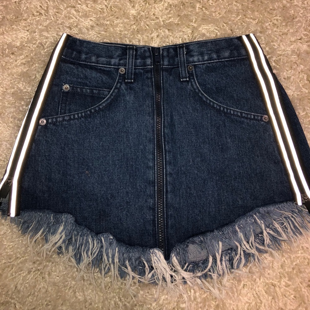 LF Carmar Dark Wash Zip Up Skirt